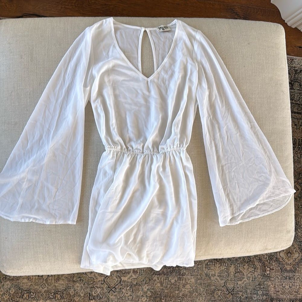 Show Me Your Mumu bridal dress
Size small
NWOT